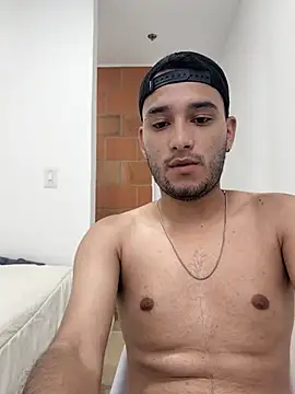 Snapshot of Thiago_Stone1 chatting on 06-27-26, 05:40 Thiago Stone1 online show from 06-27-26, 05:40