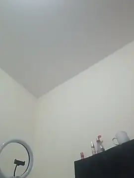 Snapshot of MiaSaen chatting on 07-22-26, 02:25 MiaSaen online show from 07-22-26, 02:25
