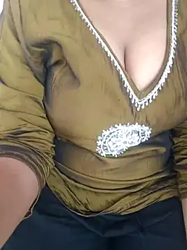 Snapshot of telugubigboobs__P chatting on 07-12-26, 11:23 telugubigboobs P online show from 07-12-26, 11:23
