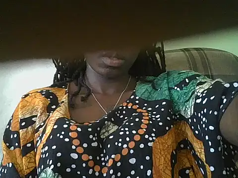 Prettyboo00 online show from 06-09-26, 09:43