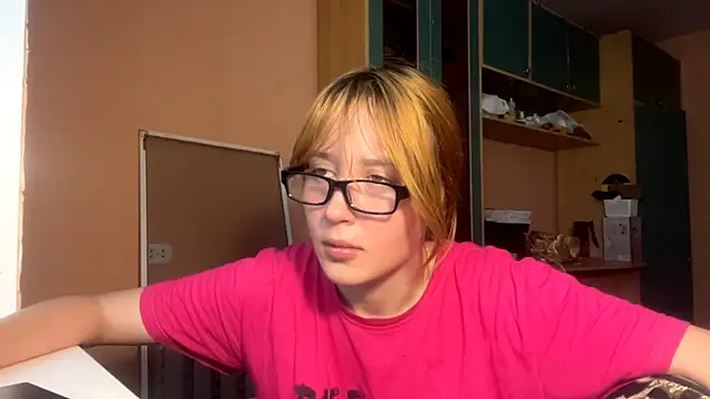 Mowhlntime online show from 06-13-26, 01:20