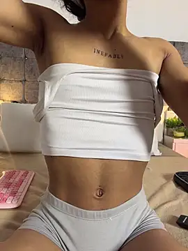 LiaDuquette online show from 06-08-26, 05:13