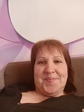 Snapshot of ViolettaLove888 chatting on 06-21-26, 04:31 ViolettaLove888 online show from 06-21-26, 04:31