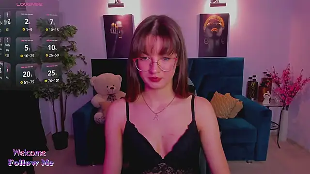 KatyNuar online show from 06-28-26, 05:46