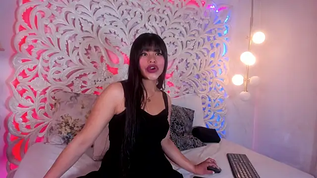Natasha rosee  online show from 07-23-26, 11:19