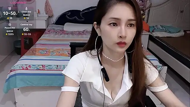 miaomiao-99 online show from 06-18-26, 10:30