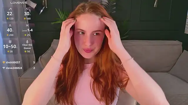ChloeAster online show from 06-18-26, 06:46