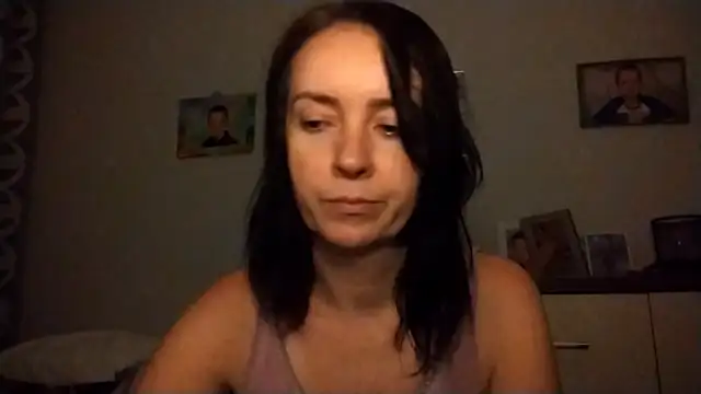 JenniferAlone online show from 07-04-26, 08:15