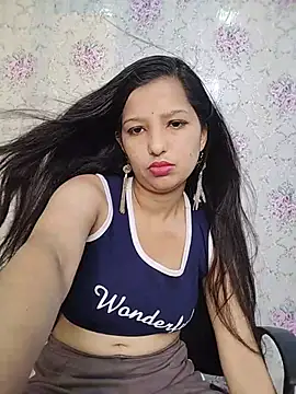 Queen Rosyy online show from 06-30-26, 03:07