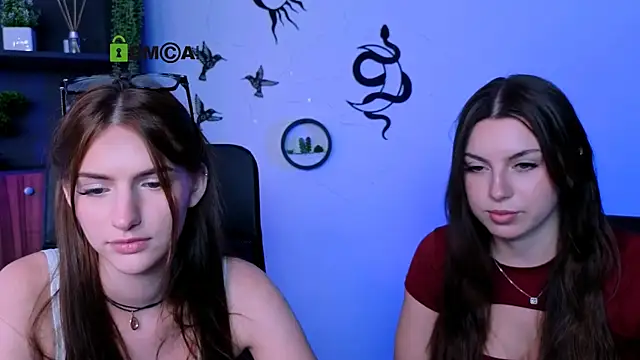 naomi perl online show from 07-17-26, 10:33
