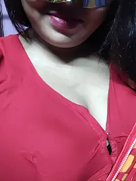 Snapshot of SWEETY-099 chatting on 07-31-26, 06:18 SWEETY-099 online show from 07-31-26, 06:18
