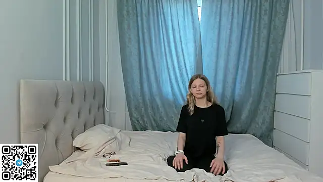 Janet Johnson online show from 06-23-26, 09:07