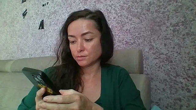 Mia Salamanka online show from 06-20-26, 06:16