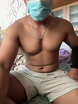 Snapshot of muscularZoro chatting on 06-18-26, 10:41 muscularZoro online show from 06-18-26, 10:41