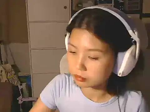 urgrl portia online show from 06-11-26, 11:19