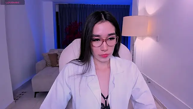 Emma caarter  online show from 06-19-26, 03:11