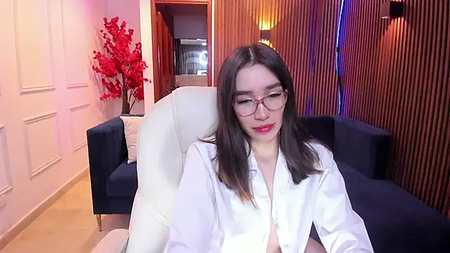 Emma caarter  online show from 07-10-26, 03:11