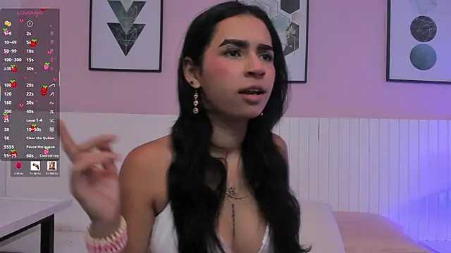 myla cute18 online show from 06-24-26, 12:04