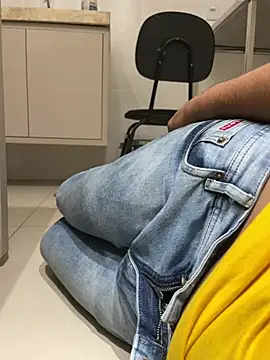 mineirinho3120 online show from 07-21-26, 06:43