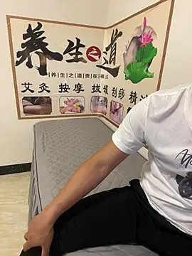 qujing002 online show from 07-12-26, 01:35