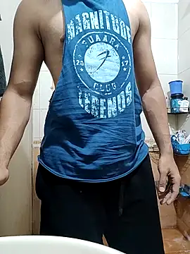 hunkfreakin online show from 06-15-26, 07:54