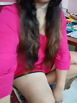 Snapshot of divya-222 chatting on 06-21-26, 10:56 divya-222 online show from 06-21-26, 10:56
