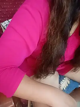 Snapshot of divya-222 chatting on 06-28-26, 04:57 divya-222 online show from 06-28-26, 04:57