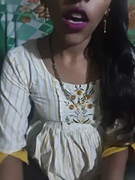 Cute Merry   online show from 07-21-26, 05:43