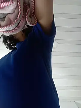 VALENTINA SSQUIRT online show from 07-19-26, 09:02