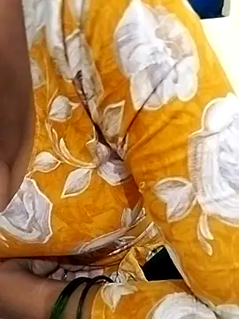 Hot Radhika1 online show from 07-14-26, 07:13