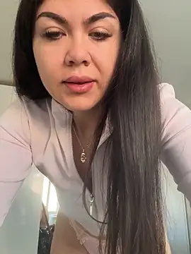 LoveYou2899 online show from 06-16-26, 05:10