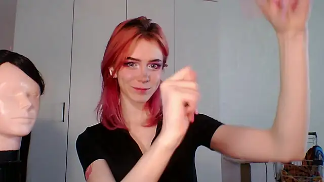 KayleneWesterberg online show from 06-11-26, 04:49