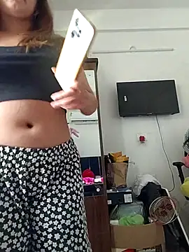 Snapshot of horny_janny chatting on 07-15-26, 10:53 horny janny online show from 07-15-26, 10:53