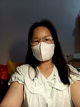 Snapshot of Ori_kitty chatting on 06-16-26, 06:43 Ori kitty online show from 06-16-26, 06:43