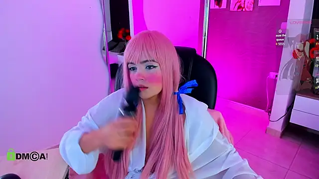 Leslyevans1 online show from 07-25-26, 04:10