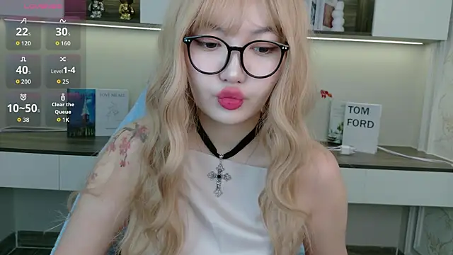 sakuraclover online show from 06-28-26, 04:18