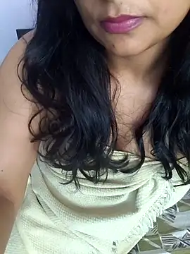 Notygirl1 online show from 06-13-26, 07:06