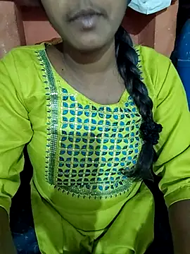 Snapshot of SRIDEVITELUGU19 chatting on 07-21-26, 03:03 SRIDEVITELUGU19 online show from 07-21-26, 03:03