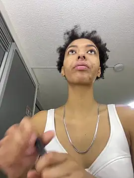 Kiara Kamau XXX online show from 07-12-26, 11:45