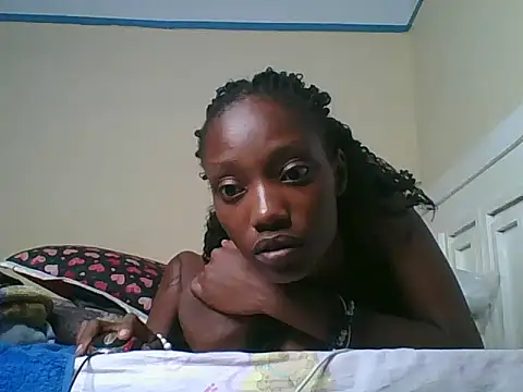petitecharm online show from 06-12-26, 11:03