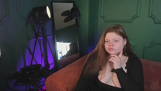 Doublee Trouble online show from 07-18-26, 03:49
