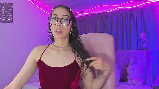 Sarah Moon1 online show from 07-16-26, 03:34