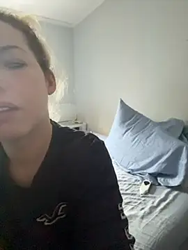 Snapshot of milfymorgan chatting on 06-27-26, 04:34 milfymorgan online show from 06-27-26, 04:34