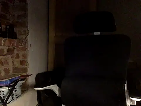 Snapshot of boyasiannnn chatting on 07-18-26, 02:54 boyasiannnn online show from 07-18-26, 02:54