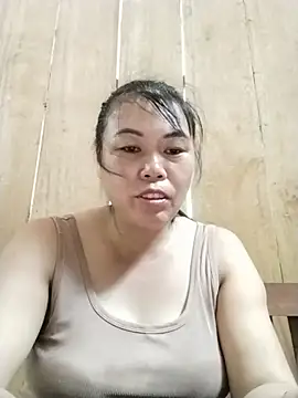 Snapshot of -Lemi- chatting on 07-02-26, 04:18 -Lemi- online show from 07-02-26, 04:18