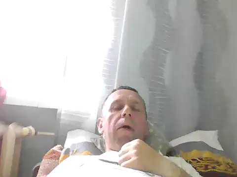 RafalekRozmarynowski81 online show from 06-15-26, 03:25
