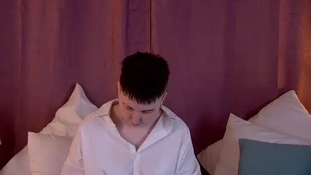 JeanDiamond online show from 06-19-26, 07:28