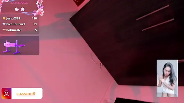 Snapshot of SUZZAN-R chatting on 07-14-26, 02:05 SUZZAN-R online show from 07-14-26, 02:05