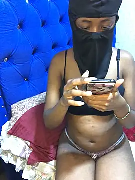 Snapshot of sexychoco2 chatting on 06-27-26, 08:58 sexychoco2 online show from 06-27-26, 08:58