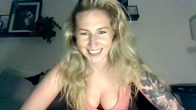 Mayjay6 online show from 06-21-26, 08:11